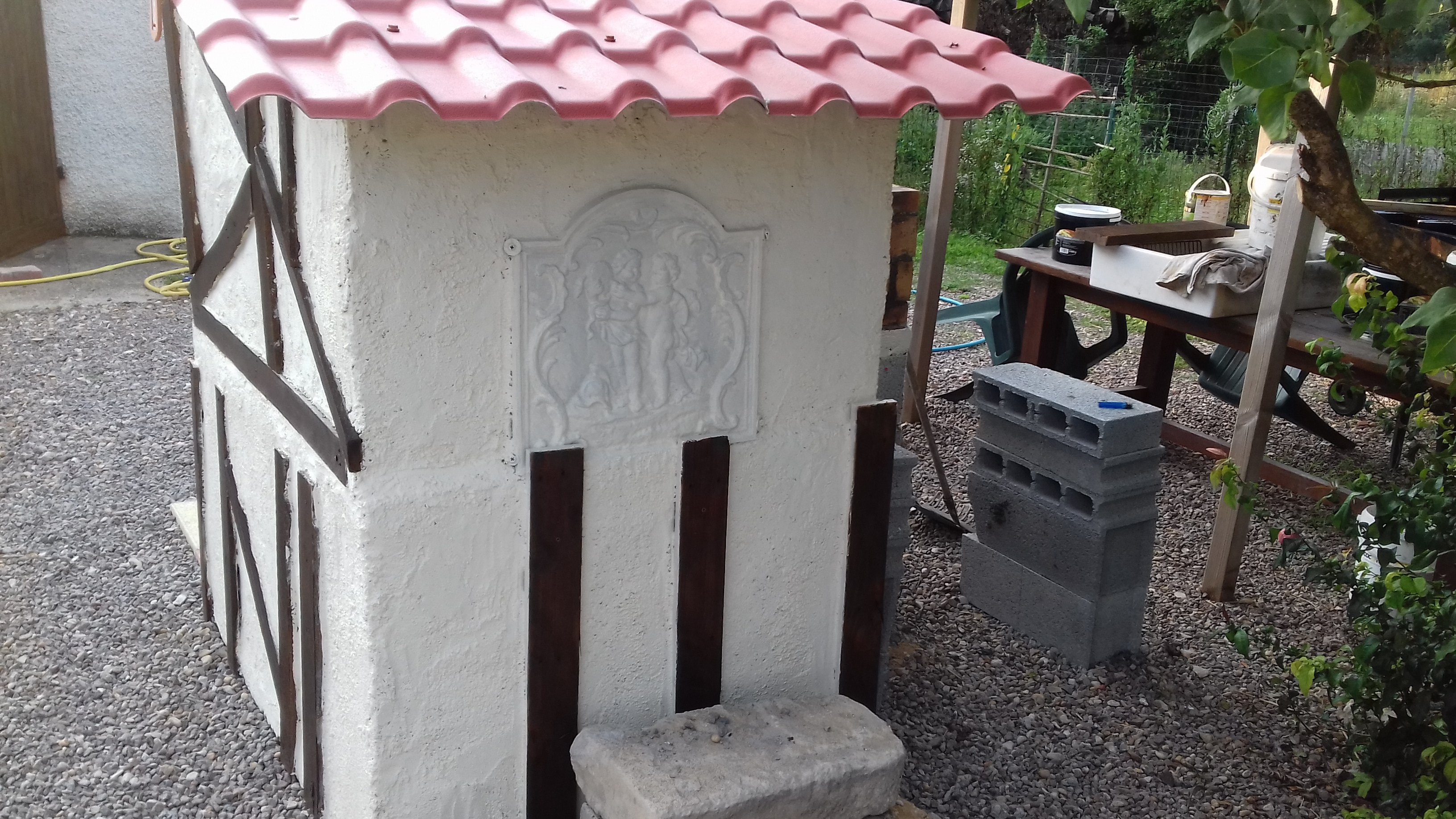 chappe four peinture arriere.jpg