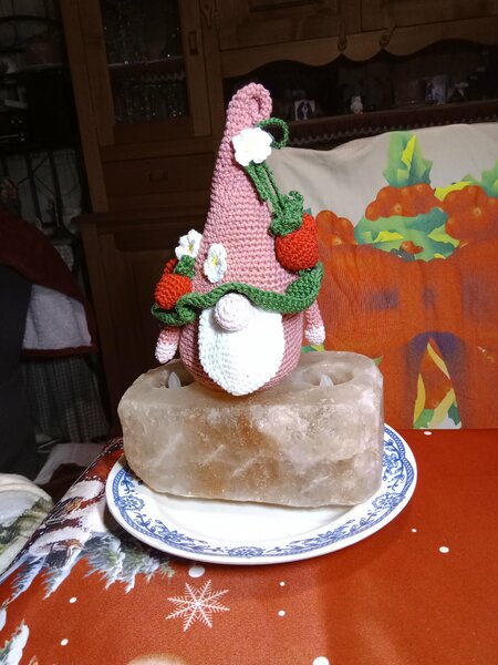 gnôme aux fraises 001.jpg