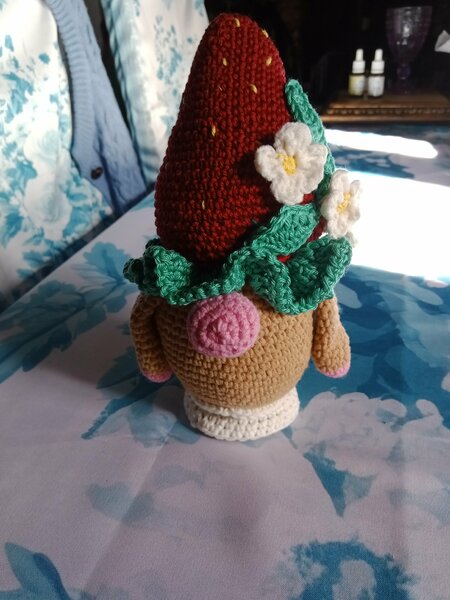 gnome aux fraises 002.jpg